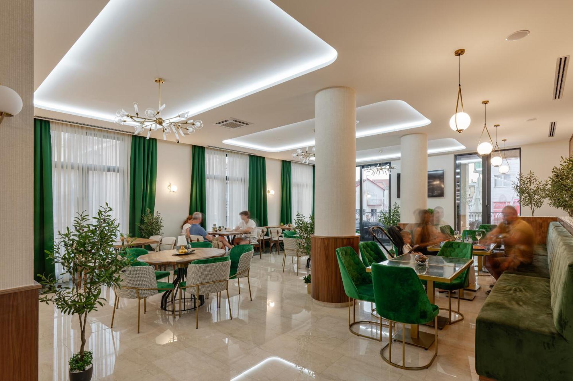 Hotel Diplomat By Aycon Budva Eksteriør bilde
