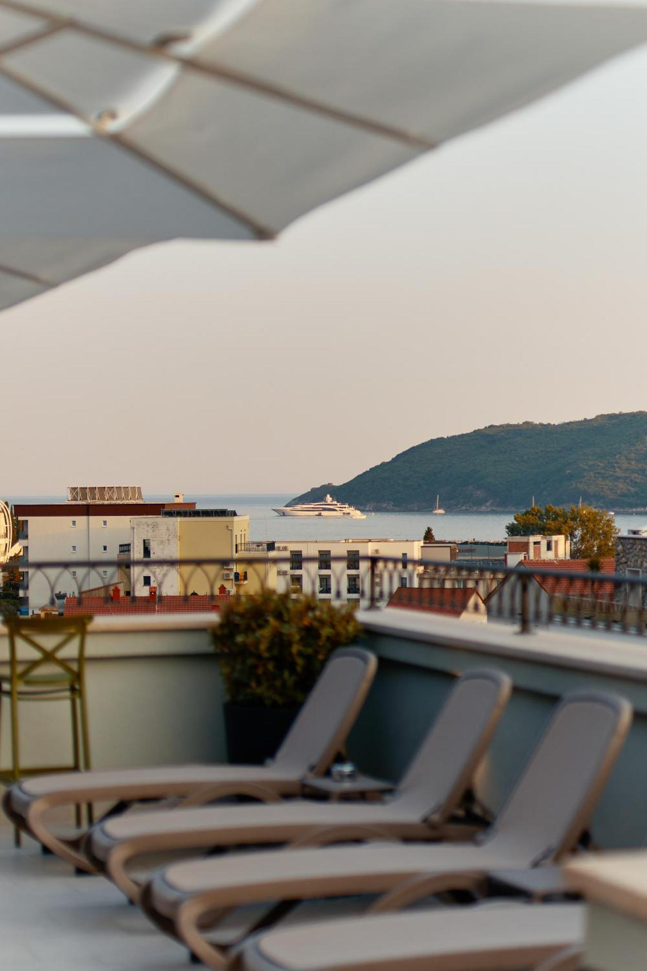 Hotel Diplomat By Aycon Budva Eksteriør bilde